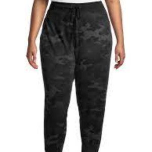 NWT WOMENS SUPER SOFT EXTRA WARM JOGGERS